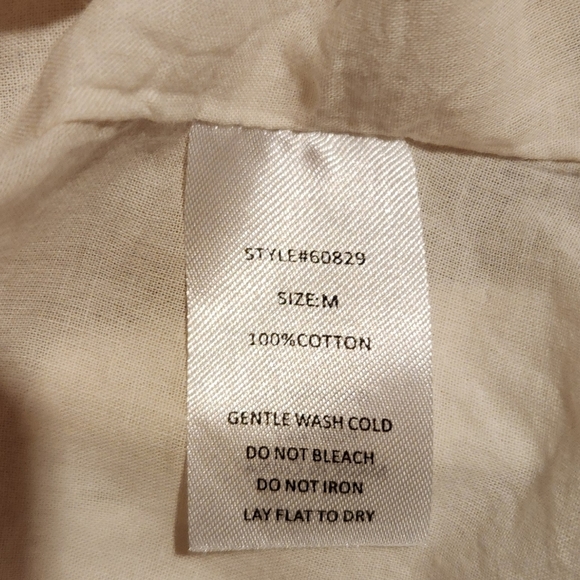 GRADE & GATHER SIZE M. WOMEN'S DREES. - Picture 5 of 11